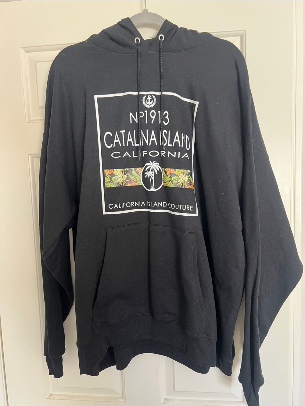 Brand New Catalina Island Black Hoodie Sweatshirt
